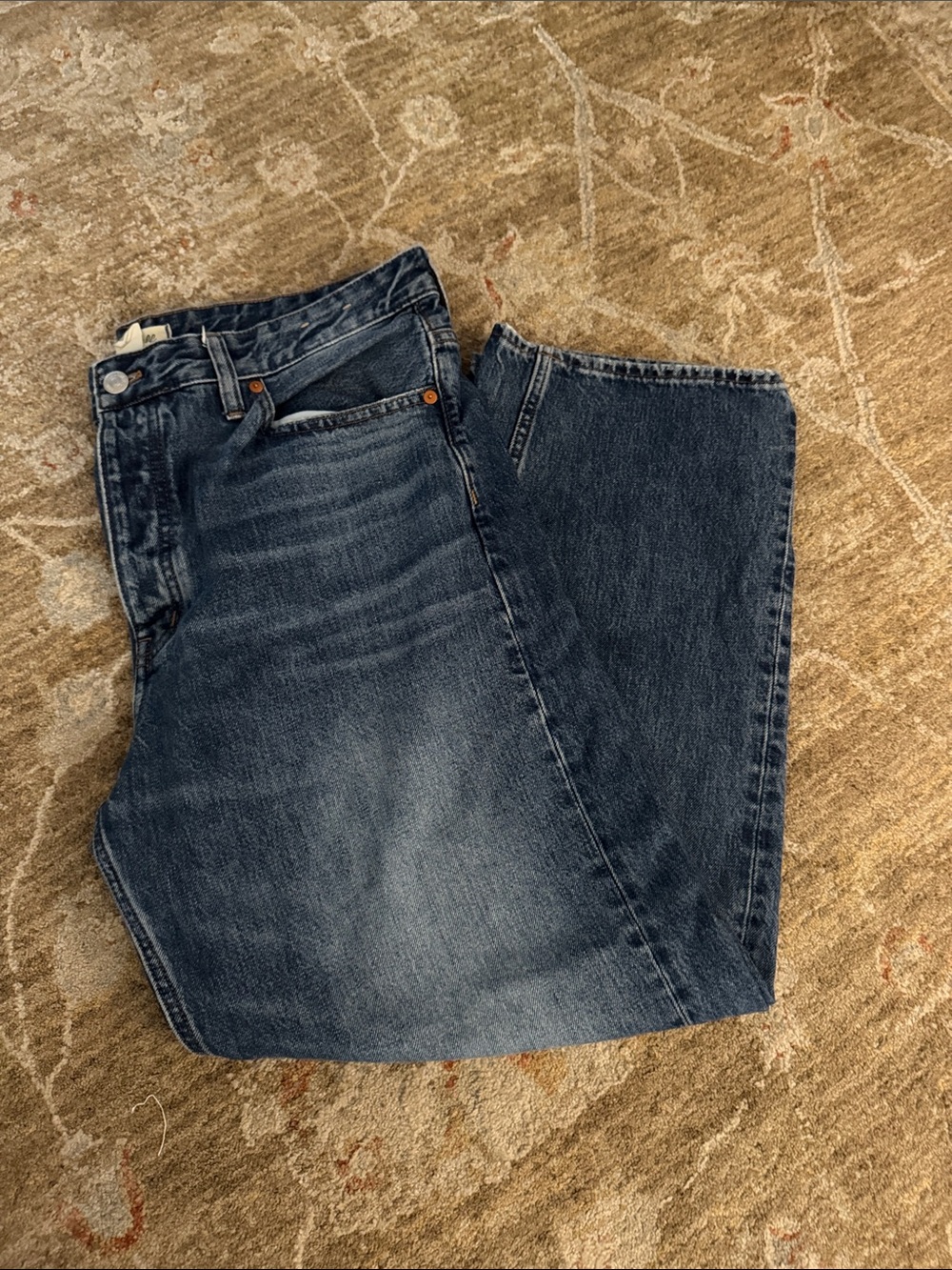 Madewell Darted Barrel Washed Blue Jeans